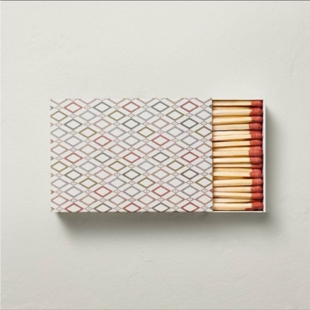 Festive Diamond Printed Boxed Matches
75ct - Hearth & Hand™ with Magnolia